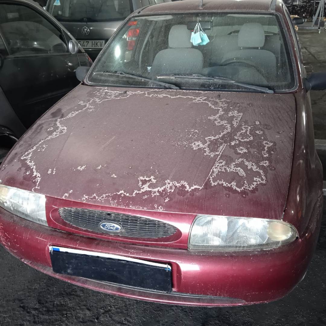 FORD FIESTA BERLINA (1995 - 1999)