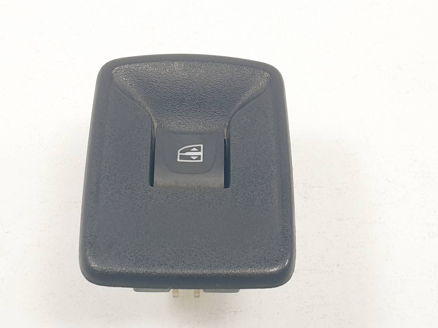 MANDO ELEVALUNAS TRASERO IZQUIERDO - 00240089 - DACIA - LODGY (J92)