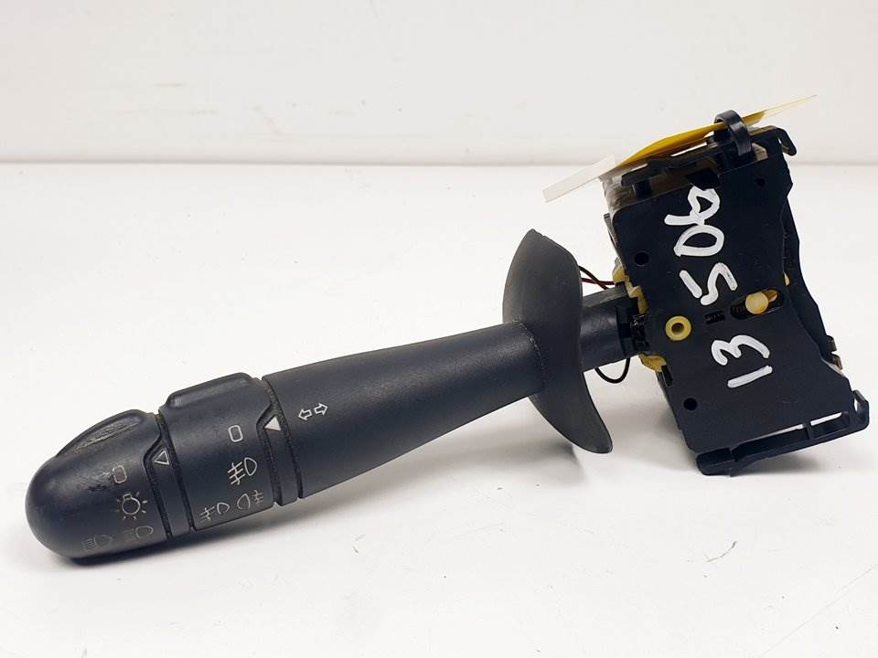 MANDO LUCES - 8200012244 - RENAULT - VEL SATIS (BJ0)