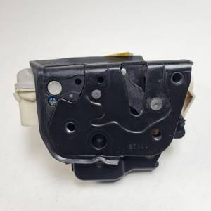 CERRADURA PUERTA DELANTERA IZQUIERDA 4F1837015 AUDI A3 SPORTBACK (8P) Autodesguaces Alicante