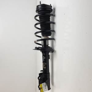 AMORTIGUADOR DELANTERO DERECHO J7BC18045JB FORD KA+ Autodesguaces Alicante