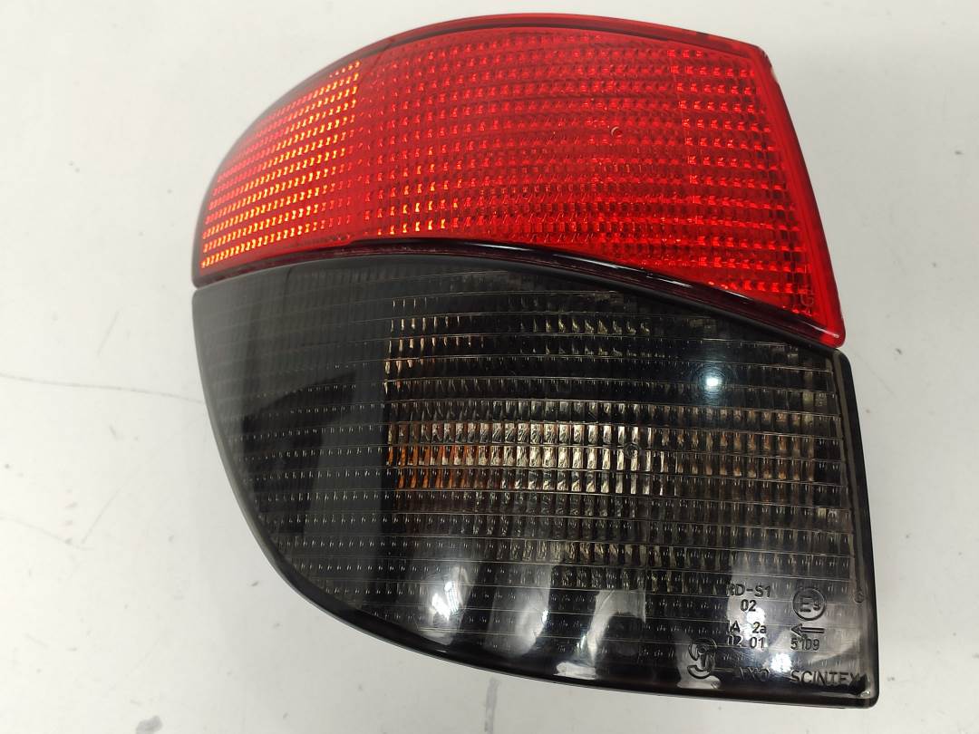PILOTO TRASERO IZQUIERDO - PEUGEOT - 406 BERLINA (S1/S2)