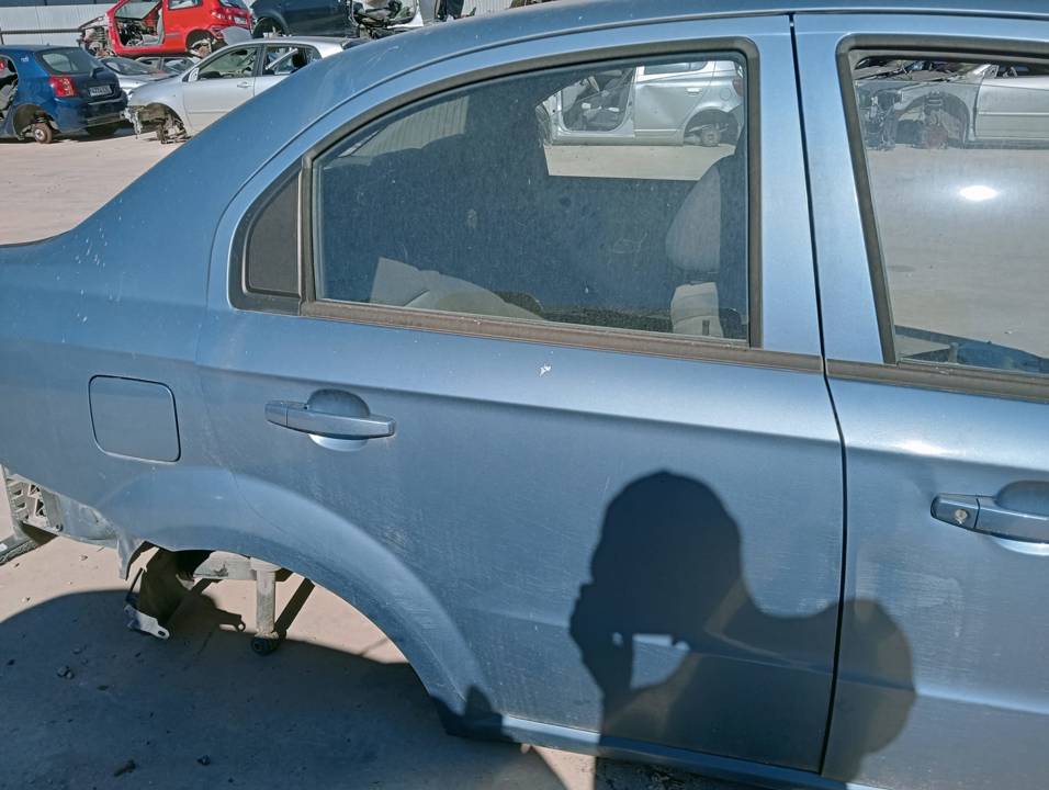 CERRADURA PUERTA TRASERA DERECHA
