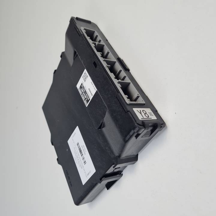 MODULO ELECTRONICO 8998148770 LEXUS RX Series (AL20) Autodesguaces Alicante