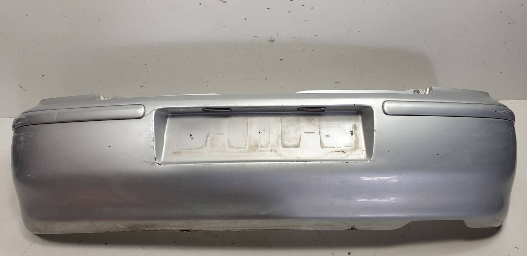 Stoßstange hinten - VOLKSWAGEN - POLO BERLINA (6N2)
