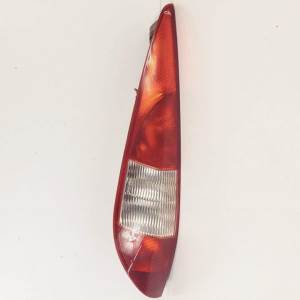 PILOTO TRASERO IZQUIERDO 1S7113405C FORD MONDEO TURNIER (GE) Autodesguaces Alicante