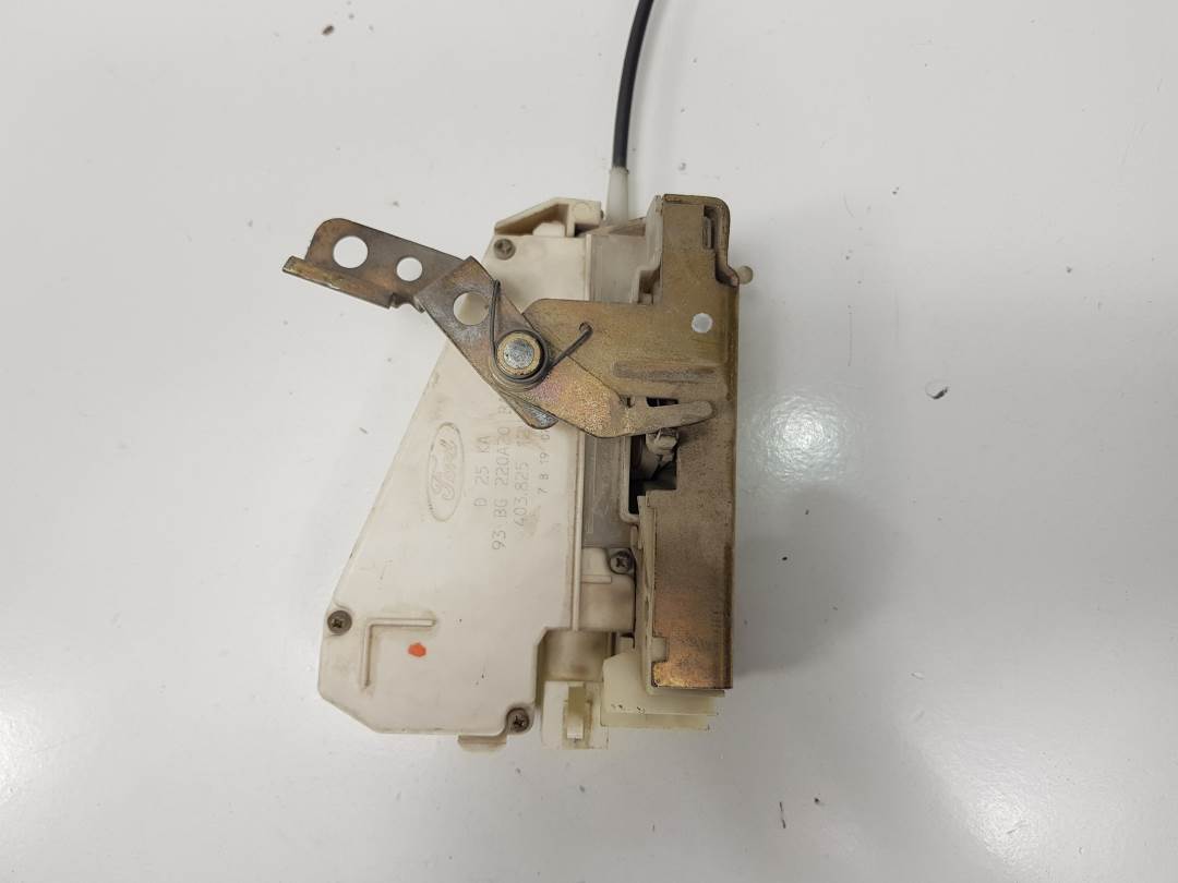 CERRADURA PUERTA TRASERA DERECHA - 93BG220A20BA - FORD - ESCORT BERL./TURNIER