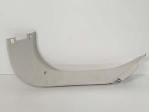 GUARNECIDO PORTON TRASERO BM51A42906A FORD FOCUS LIM. Autodesguaces Alicante