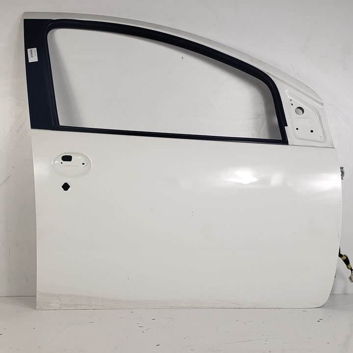 PUERTA DELANTERA DERECHA - TOYOTA - AYGO