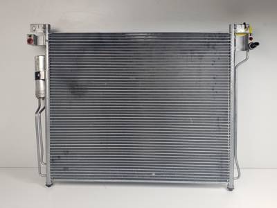 CONDENSADOR / RADIADOR AIRE ACONDICIONADO NISSAN PATHFINDER (R51) Autodesguaces Alicante
