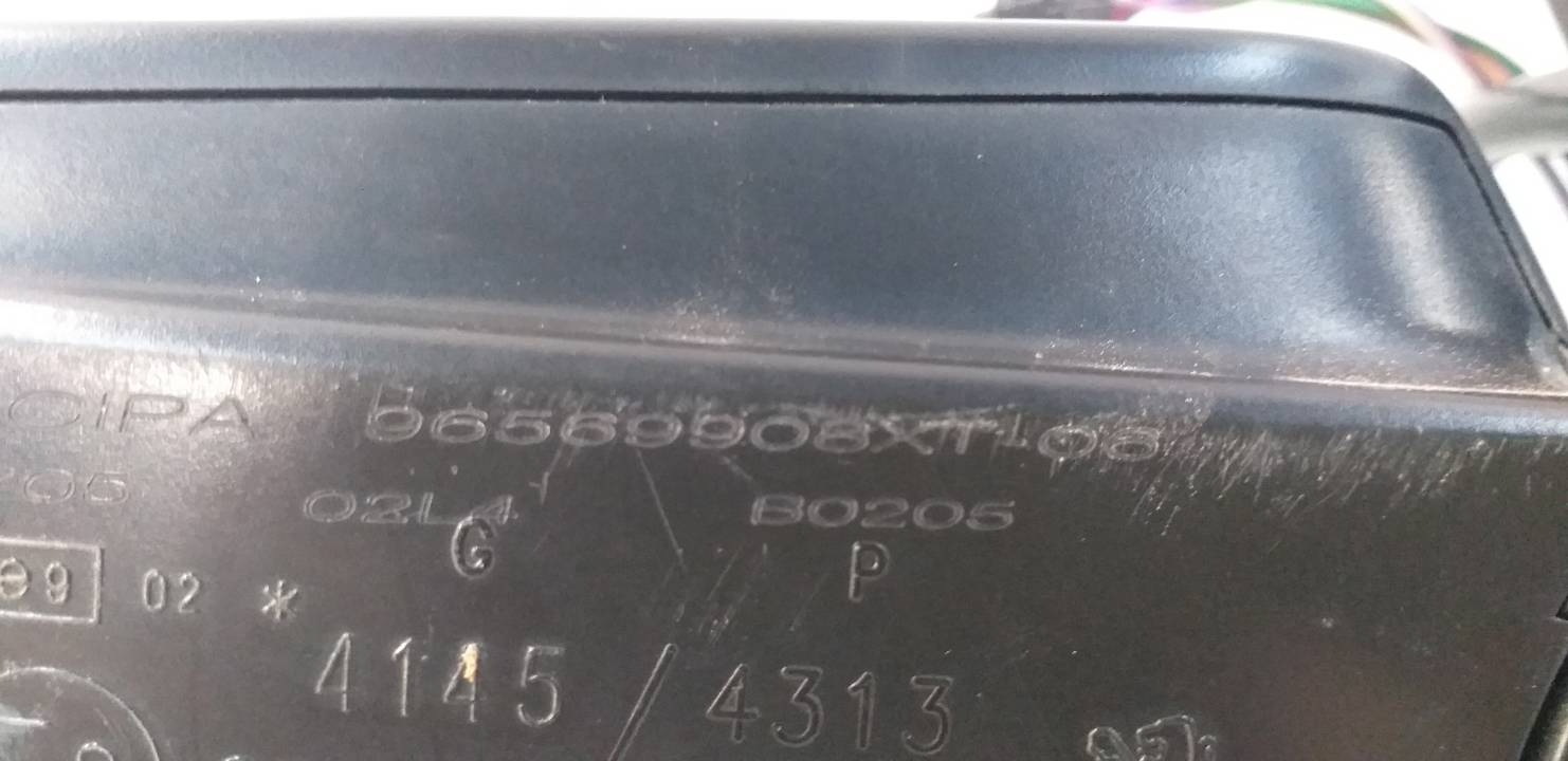 RETROVISOR IZQUIERDO