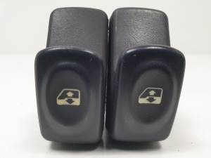 MANDO ELEVALUNAS DELANTERO IZQUIERDO 429998K RENAULT MEGANE I FASE 2 CABRIOLET (EA..) Autodesguaces Alicante