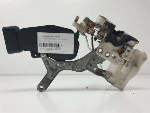 CERRADURA PUERTA DELANTERA IZQUIERDA PEUGEOT 107 Autodesguaces Alicante