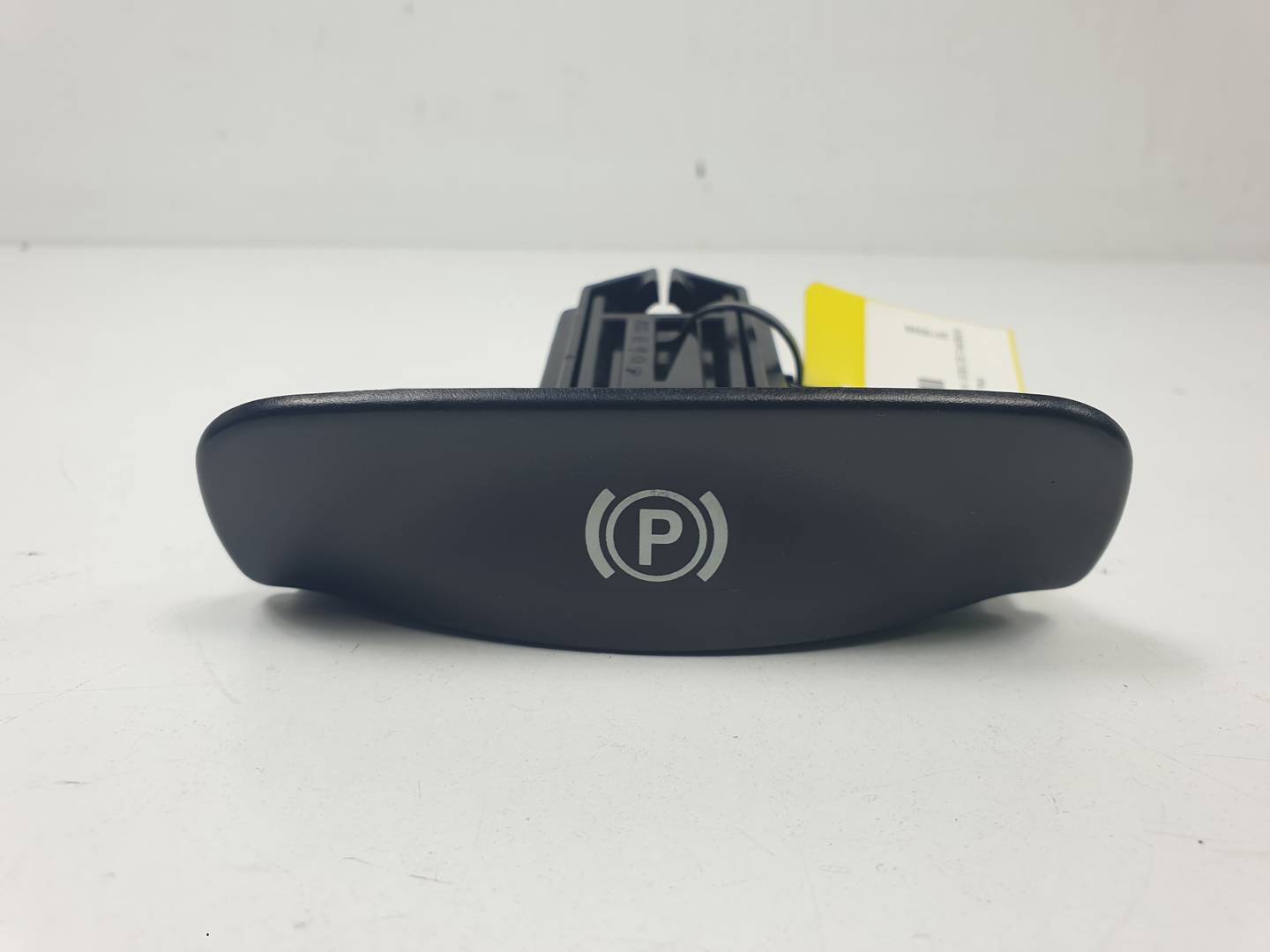 PALANCA FRENO DE MANO - A6394270012 - MERCEDES - VIANO (W639)
