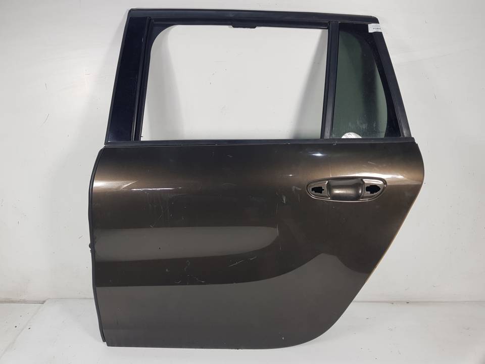 PUERTA TRASERA IZQUIERDA CITROEN C4 GRAND PICASSO II Autodesguaces Alicante