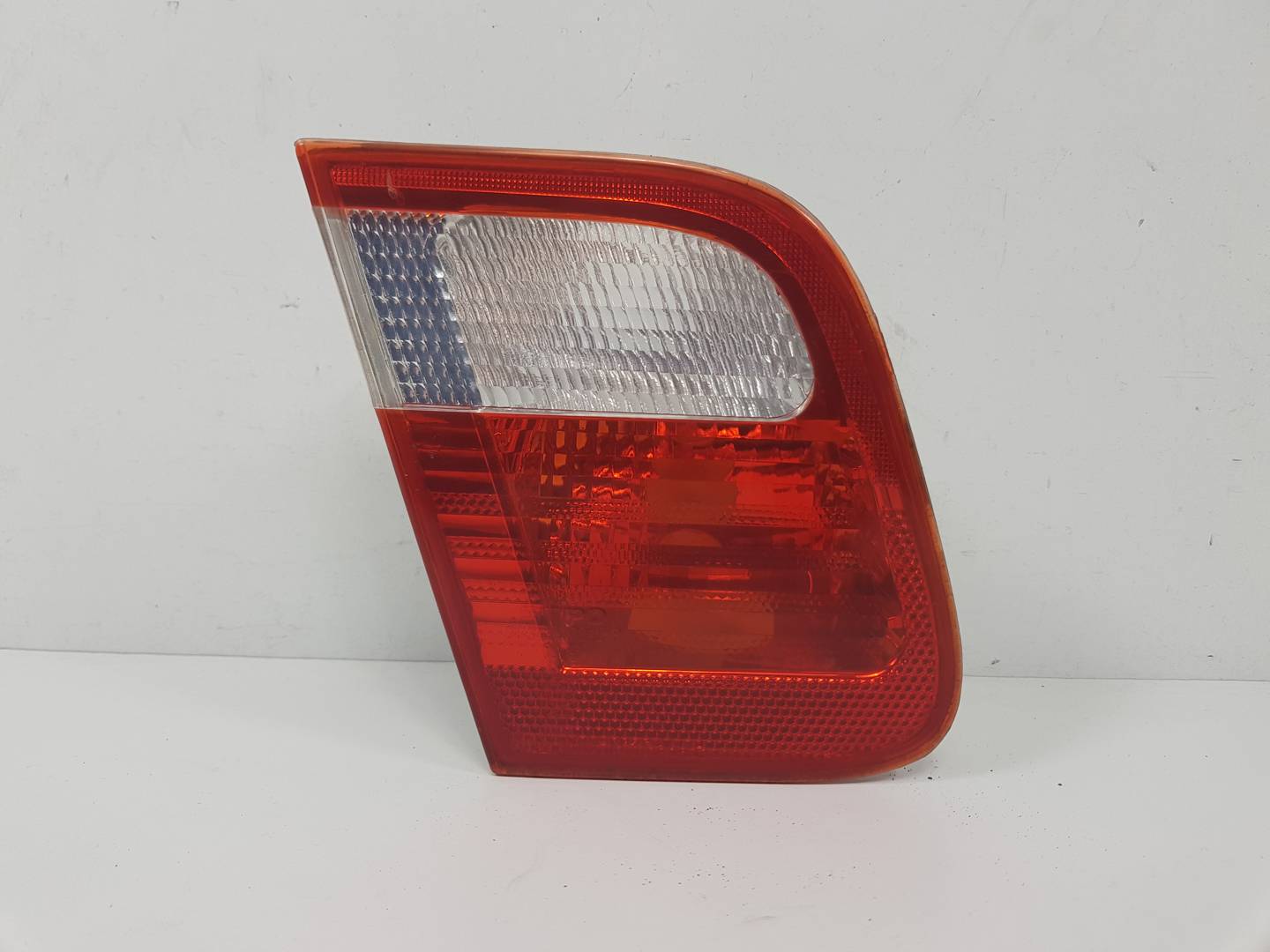 PILOTO TRASERO IZQUIERDO INTERIOR - 013441301L - BMW - SERIE 3 BERLINA (E46)