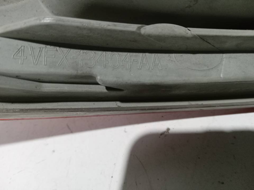 PILOTO TRASERO DERECHO