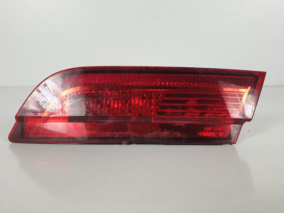 PILOTO TRASERO DERECHO INTERIOR - 8X2315K272CD - JAGUAR - XF (X250)