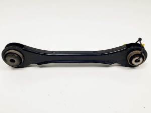 BRAZO SUSPENSION SUPERIOR TRASERO DERECHO 679251902 BMW SERIE 3 TOURING (F31) Autodesguaces Alicante