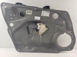 ELEVALUNAS DELANTERO IZQUIERDO 1697202979 MERCEDES CLASE B (W245) Autodesguaces Alicante
