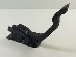 POTENCIOMETRO PEDAL AV619F836AB FORD C-MAX (CB7) Autodesguaces Alicante