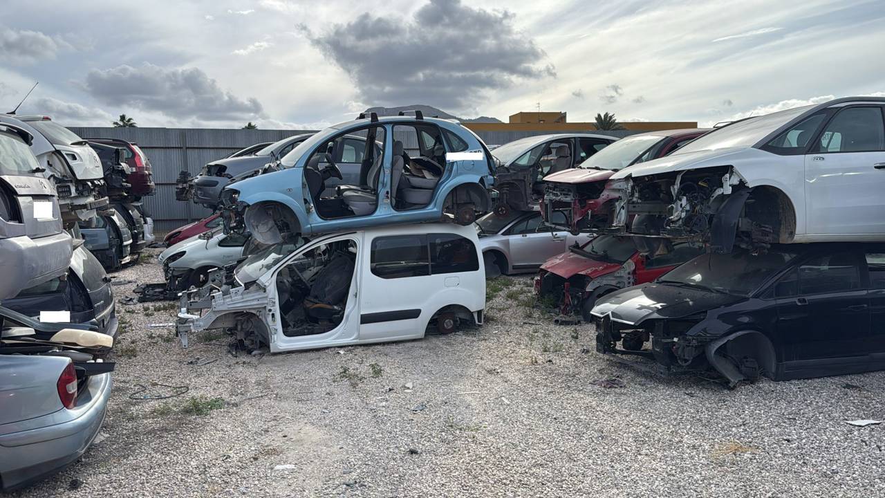 Imagen del vehículo CITROEN BERLINGO CUADRO