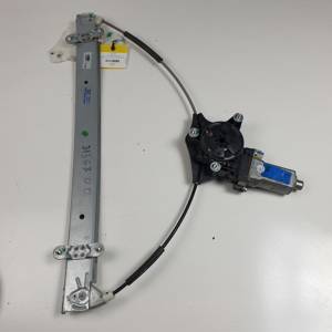 ELEVALUNAS DELANTERO DERECHO 82460B4000 HYUNDAI I10 (IA) Autodesguaces Alicante