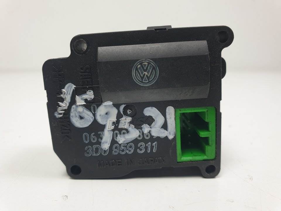MOTOR APERTURA TRAMPILLAS CLIMATIZADOR - 3D0959311 - BENTLEY - CONTINENTAL GT