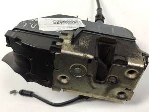 CERRADURA PUERTA DELANTERA IZQUIERDA RENAULT MEGANE II COUPE/CABRIO Autodesguaces Alicante