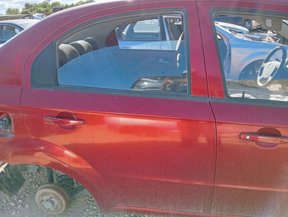 CERRADURA PUERTA TRASERA DERECHA