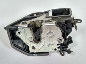 CERRADURA PUERTA TRASERA IZQUIERDA BMW SERIE 1 BERLINA (E81/E87) Autodesguaces Alicante