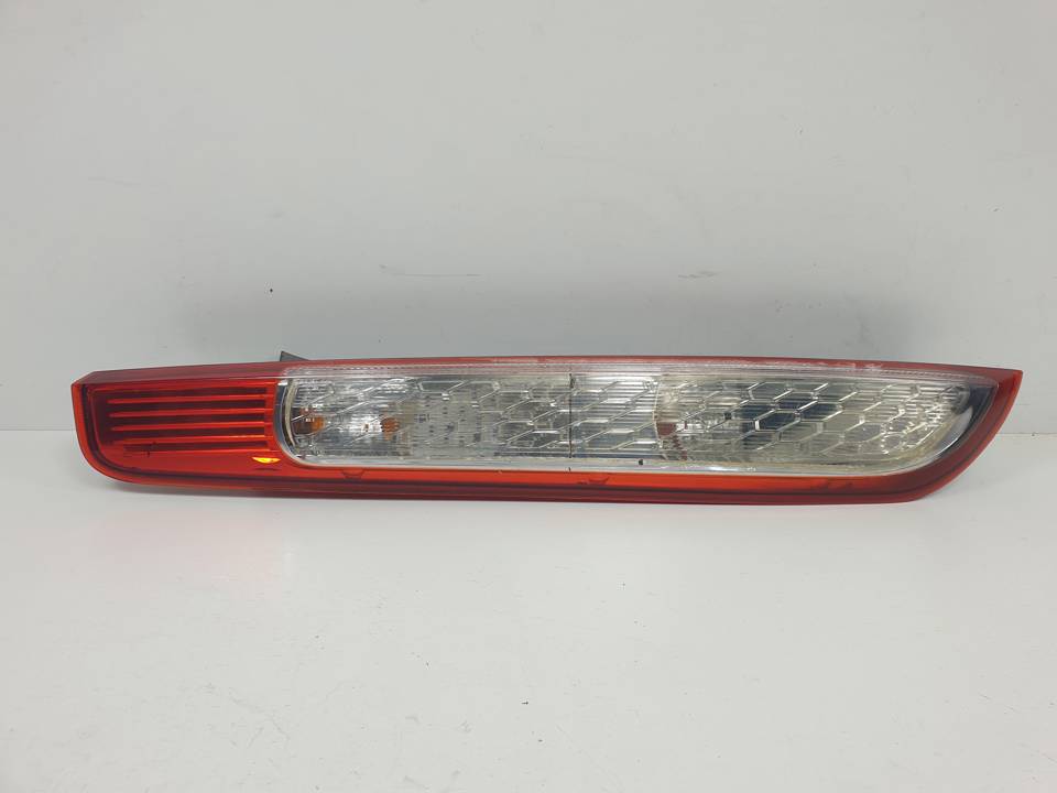 PILOTO TRASERO IZQUIERDO 8M5113405A FORD FOCUS LIM. (CB4) Autodesguaces Alicante