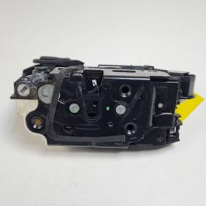 CERRADURA PUERTA TRASERA IZQUIERDA 6R4839015 VOLKSWAGEN POLO (6R1) Autodesguaces Alicante