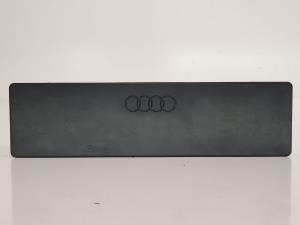TIRADOR CAPOT 8D0035231 AUDI A4 BERLINA (8E) Autodesguaces Alicante
