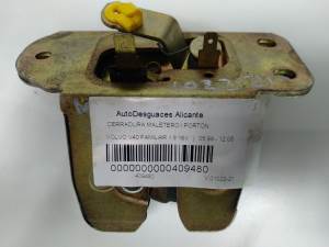CERRADURA MALETERO / PORTON VOLVO V40 FAMILIAR Autodesguaces Alicante