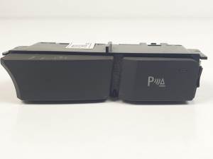 INTERRUPTOR 13288081 OPEL MERIVA B Autodesguaces Alicante