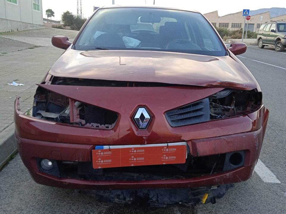 RENAULT MEGANE II CLASSIC BERLINA (2003 - 2010)