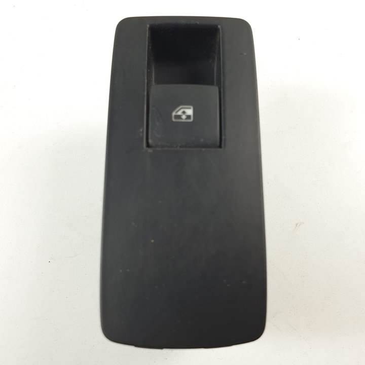 MANDO ELEVALUNAS TRASERO IZQUIERDO - 13301888 - OPEL - INSIGNIA BERLINA