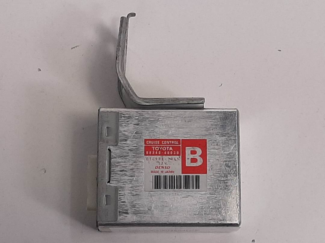MODULO ELECTRONICO - 8824048030 - LEXUS - RX300 (MCU15)