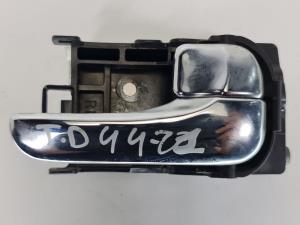 MANETA INTERIOR TRASERA DERECHA NISSAN PRIMERA BERLINA (P11) Autodesguaces Alicante