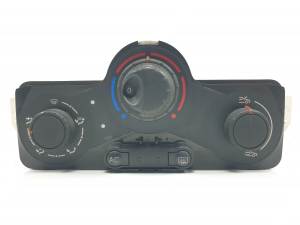 MANDO CALEFACCION / AIRE ACONDICIONADO 69590001 RENAULT CLIO III Autodesguaces Alicante