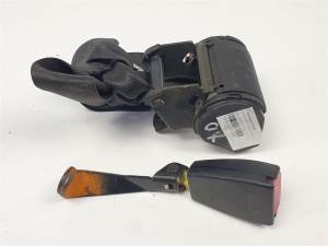 CINTURON SEGURIDAD TRASERO DERECHO 8119133 BMW SERIE 3 CABRIO (E36) Autodesguaces Alicante