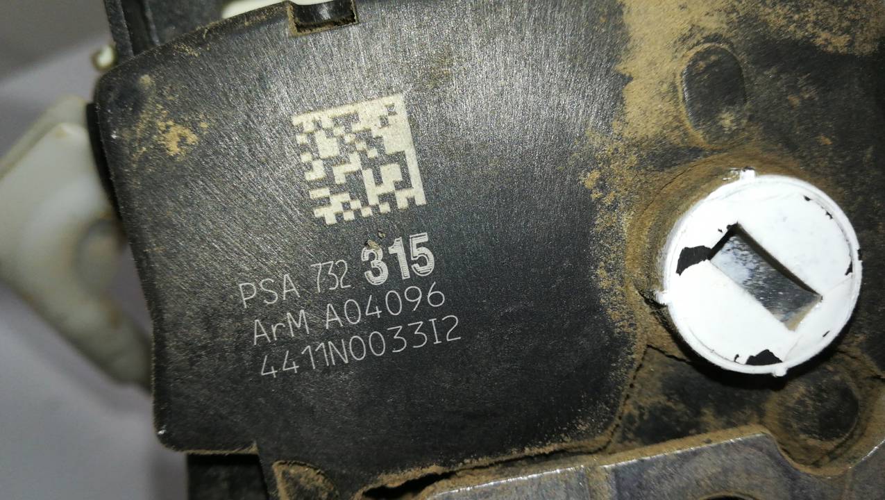 CERRADURA PUERTA TRASERA DERECHA