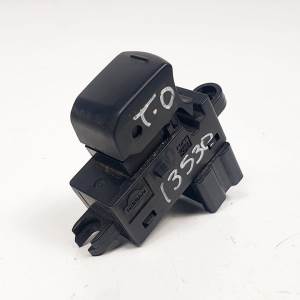 MANDO ELEVALUNAS TRASERO DERECHO 25411ED00B NISSAN NOTE (E11E) Autodesguaces Alicante