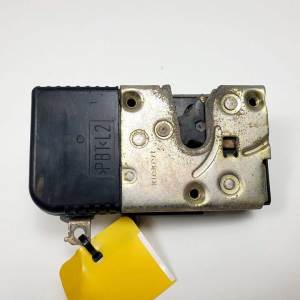 CERRADURA PUERTA DELANTERA IZQUIERDA PEUGEOT 406 BERLINA (S1/S2) Autodesguaces Alicante