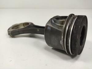 PISTON 0830923 MERCEDES CLASE E (W211) BERLINA Autodesguaces Alicante