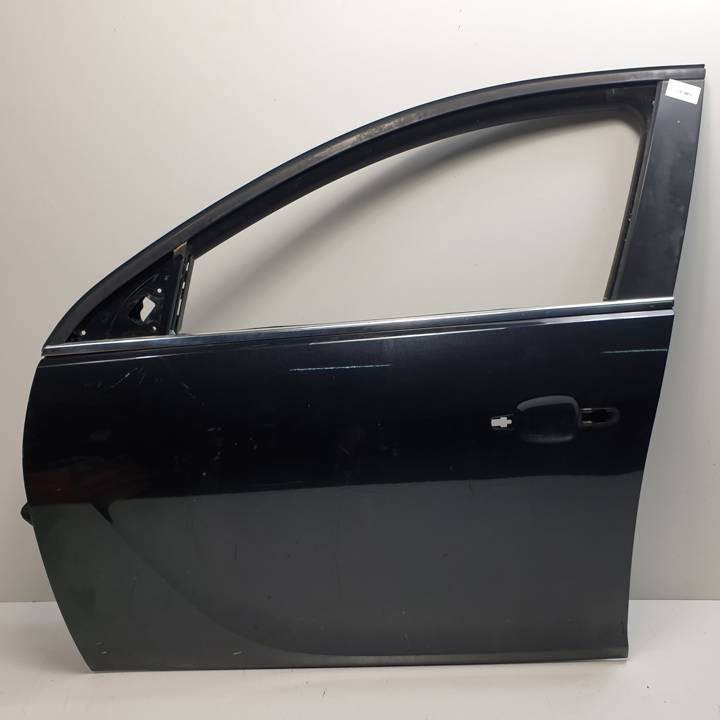 PUERTA DELANTERA IZQUIERDA OPEL INSIGNIA SPORTS TOURER Autodesguaces Alicante