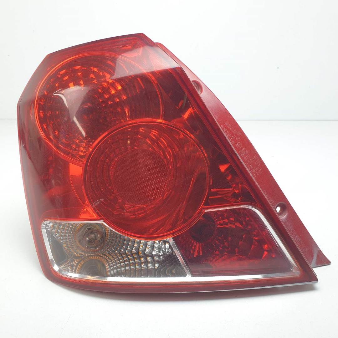 PILOTO TRASERO IZQUIERDO - 300266L - CHEVROLET - KALOS