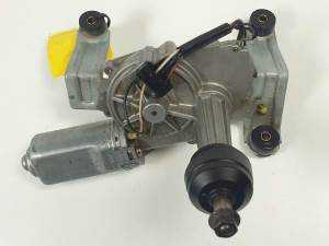 MOTOR LIMPIA TRASERO 8615031000 SSANGYONG ACTYON Autodesguaces Alicante