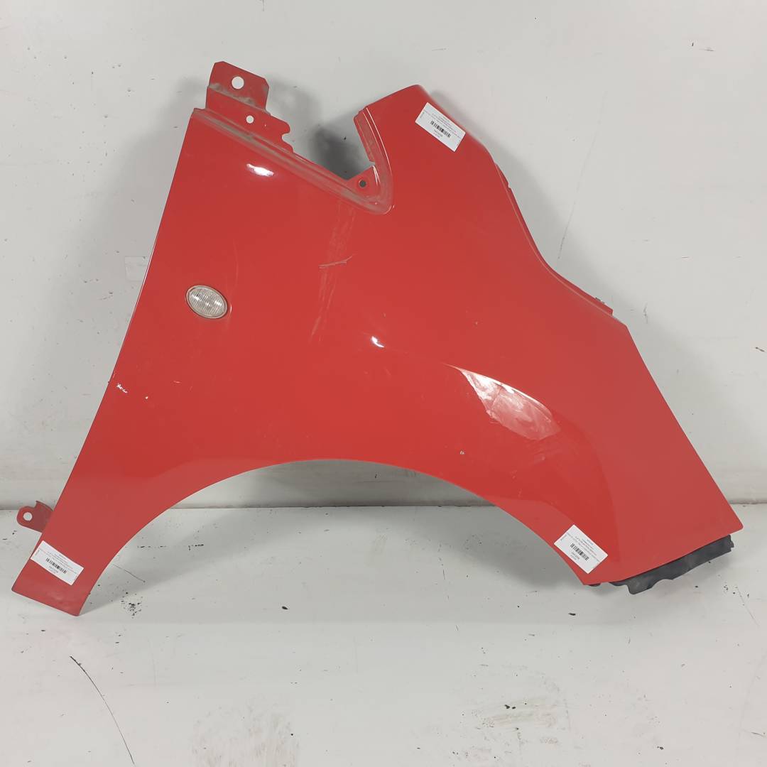 ALETA DELANTERA DERECHA - FORD - KA (CCU)